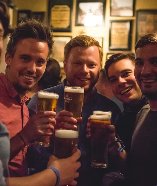 dublin pub crawl party